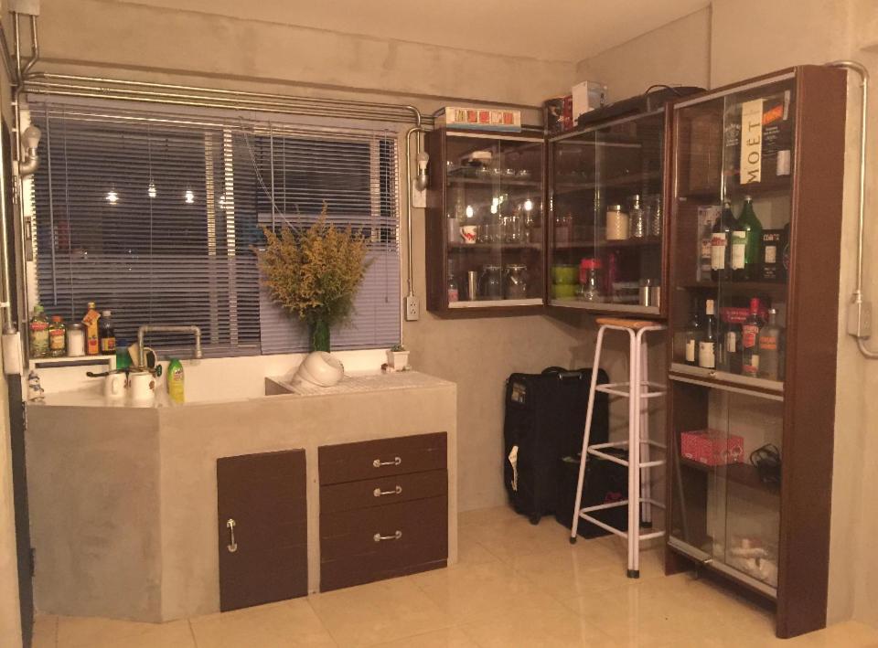Renovated Loft Style Condo Бангкок Экстерьер фото
