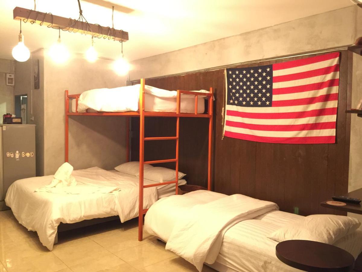 Renovated Loft Style Condo Бангкок Экстерьер фото